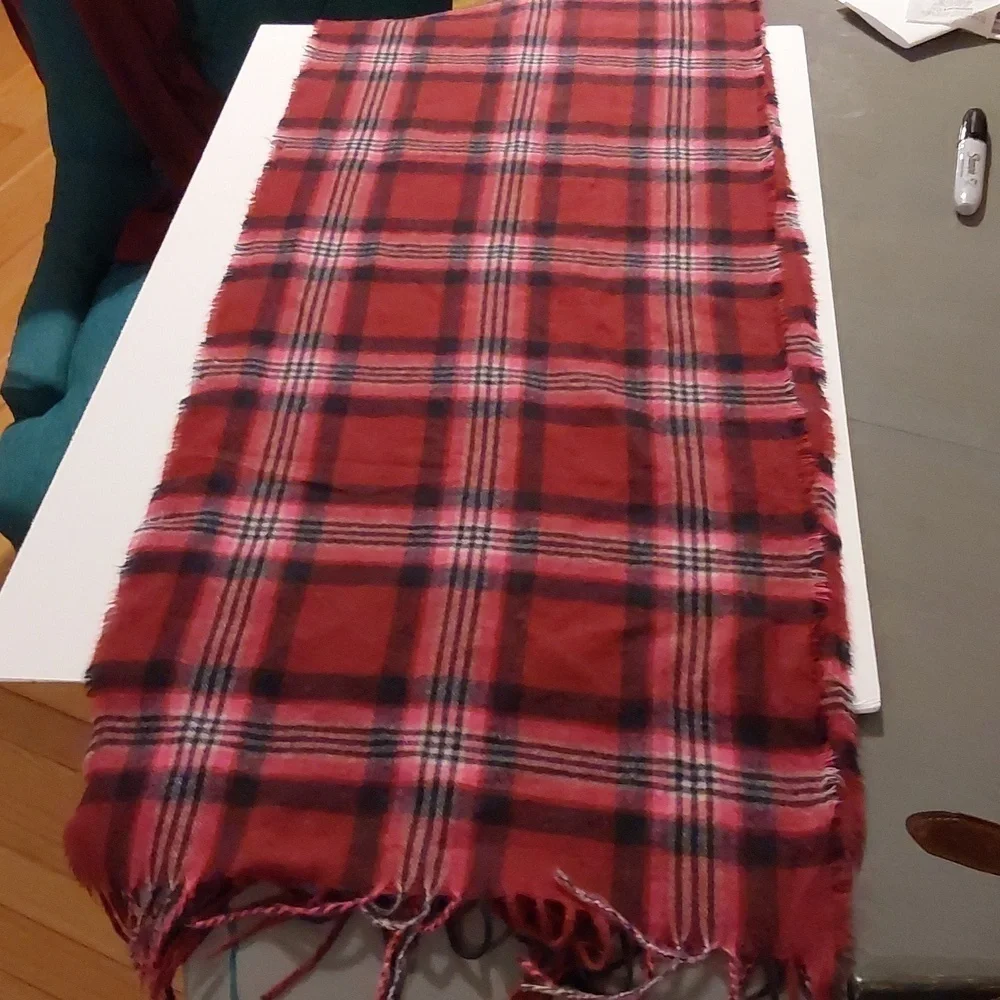 Boutique Burgundy/DARK Pinks Plaid Butter Soft Fringe Scarf Preppy Oversized